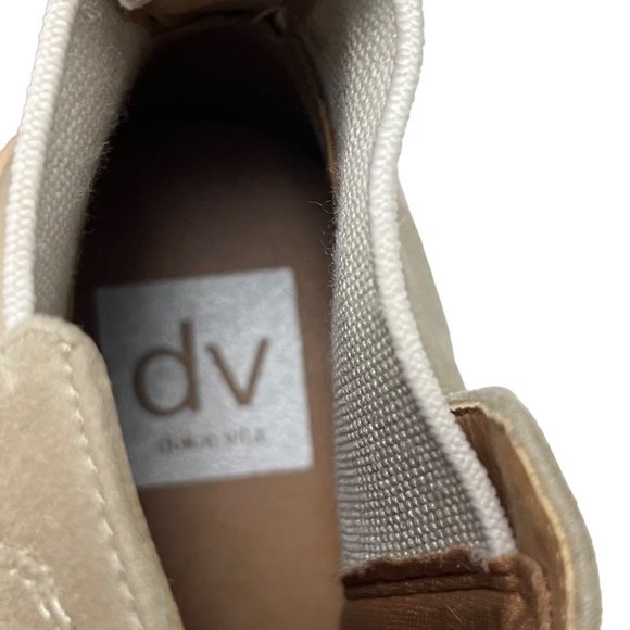 Dolce Vita Size 6.5 Rango Tan Faux Suede Ankle Boots Wedge Booties Lug Sole - Picture 7 of 11